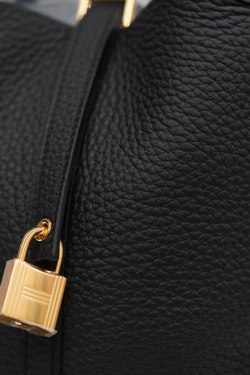 Hermés Picotin Black 18