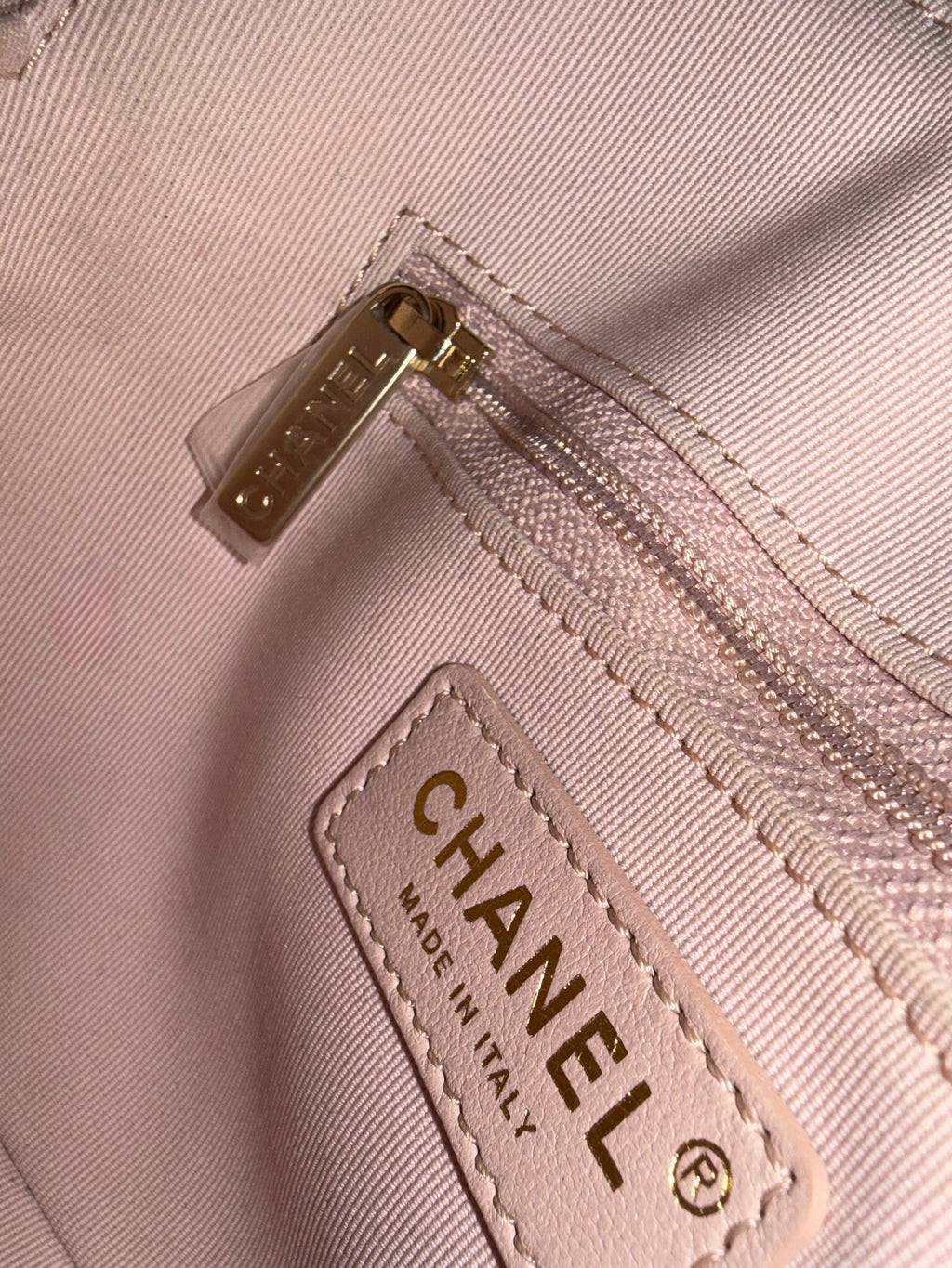 Chanel Cotton Wool Tweed Sequin Quilted Shiny Coco Clutch
