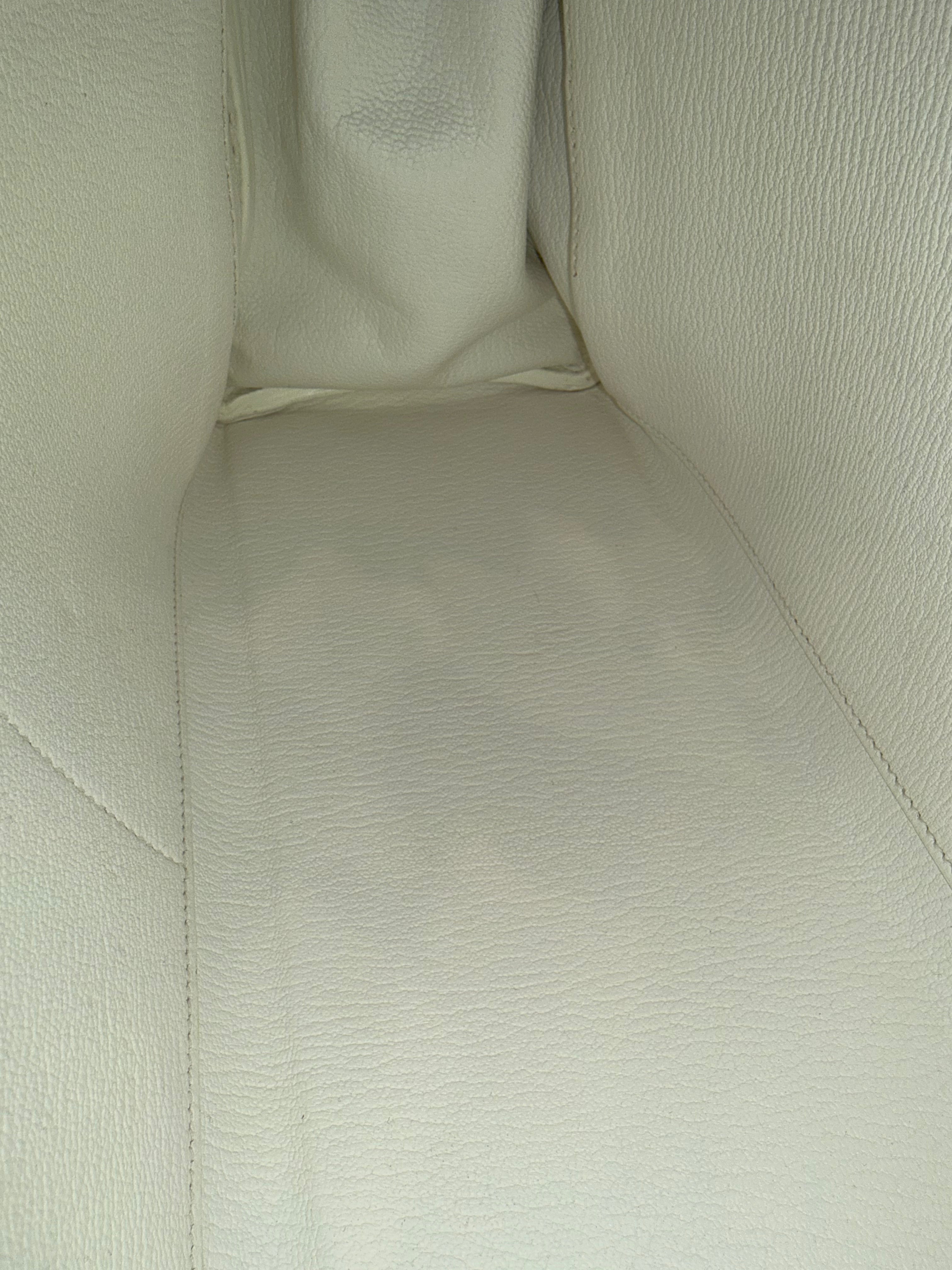 Hermés Kelly 32 White