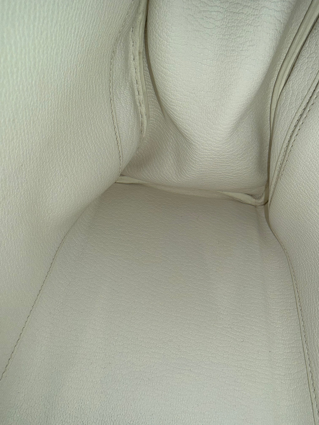 Hermés Kelly 32 White
