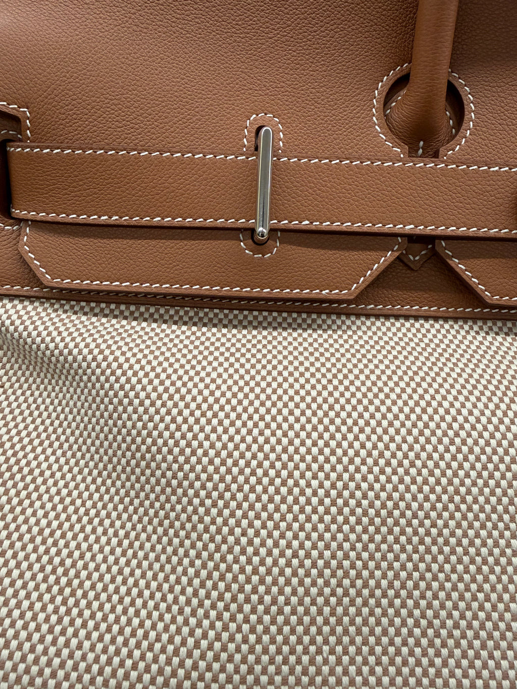 HAC 50 Ecru Beige Gold