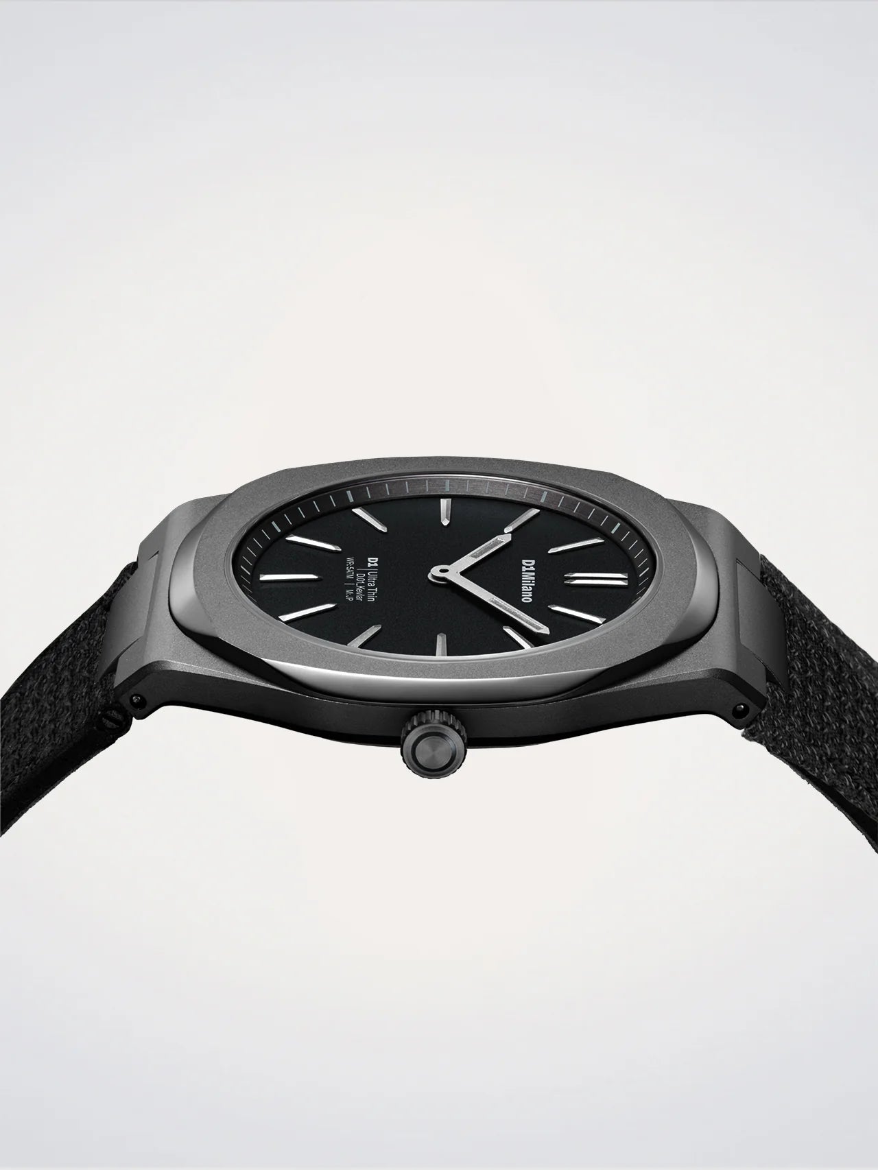 D1 Milano Black Kevlar